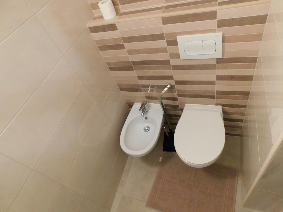 Apartments Marica Krk Town Bagian luar foto