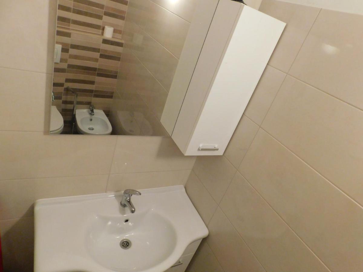 Apartments Marica Krk Town Bagian luar foto