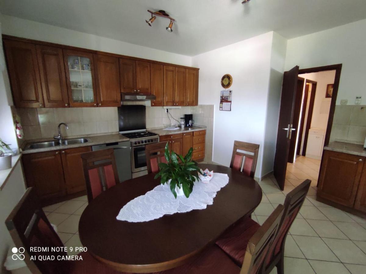 Apartments Marica Krk Town Bagian luar foto