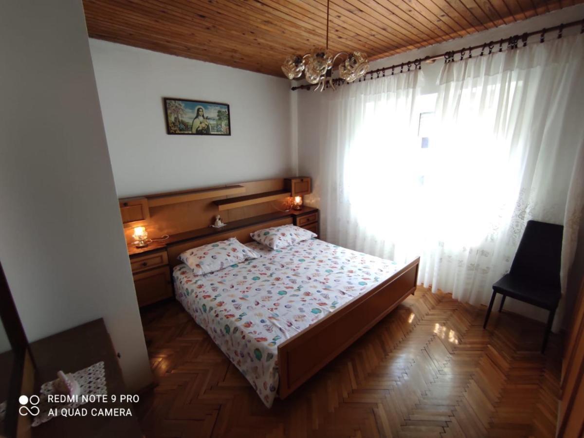 Apartments Marica Krk Town Bagian luar foto