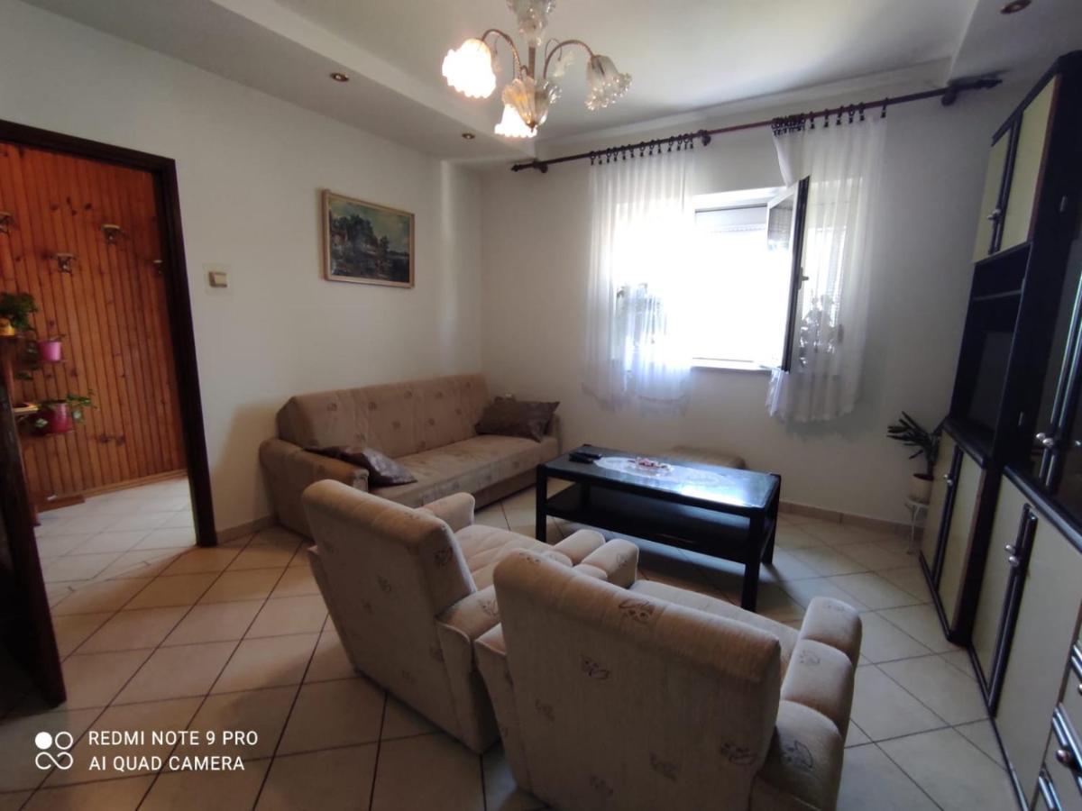 Apartments Marica Krk Town Bagian luar foto