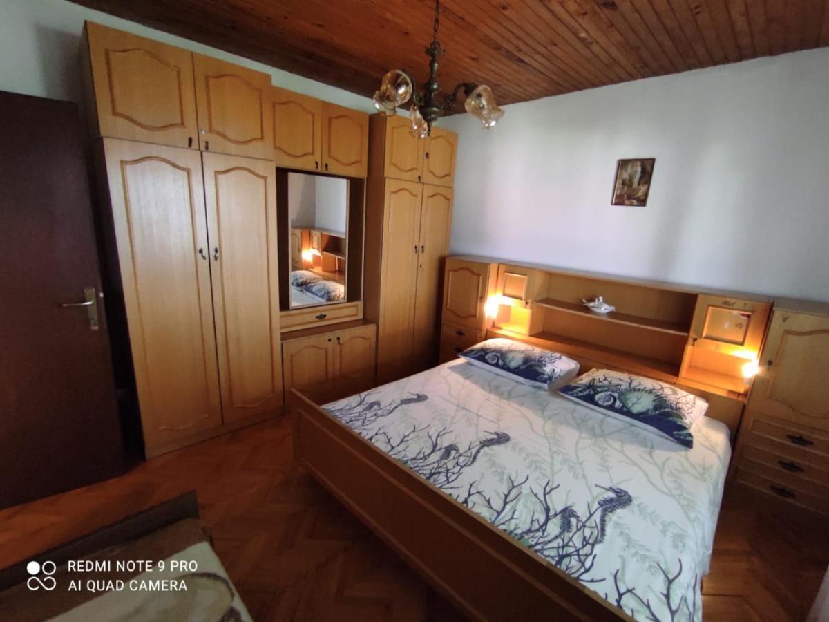 Apartments Marica Krk Town Bagian luar foto
